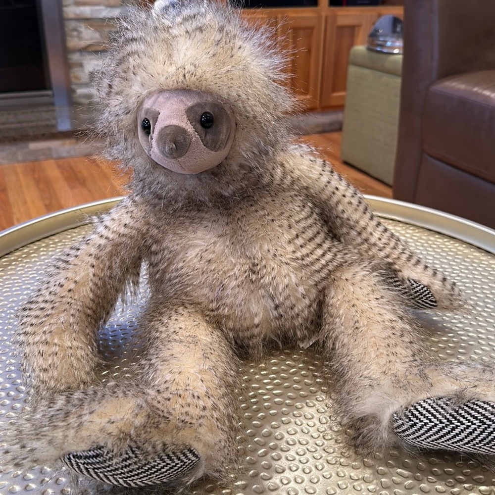 Aromatherapy sloth